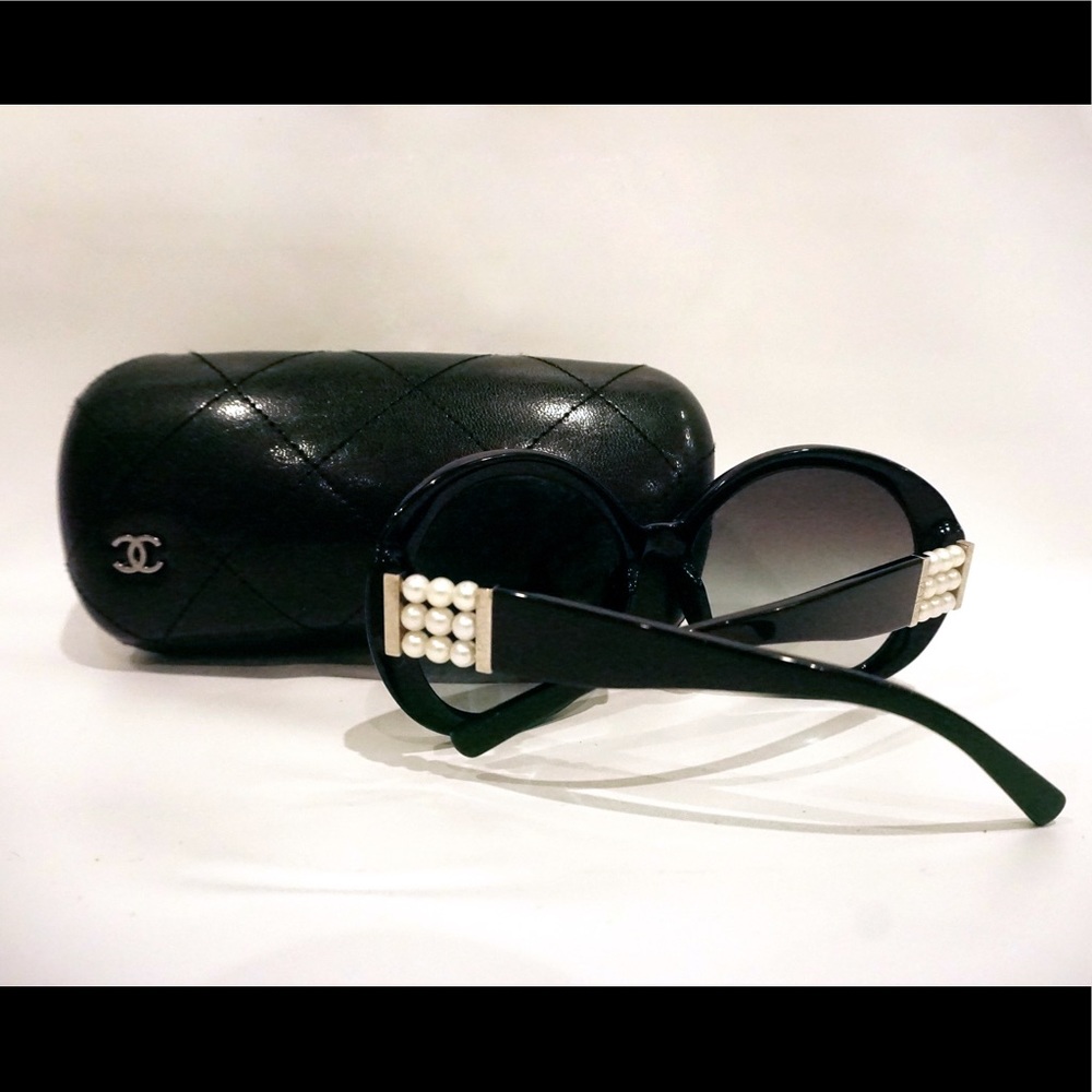 CHANEL Black Oversized Sunglasses & Pearl Detail
